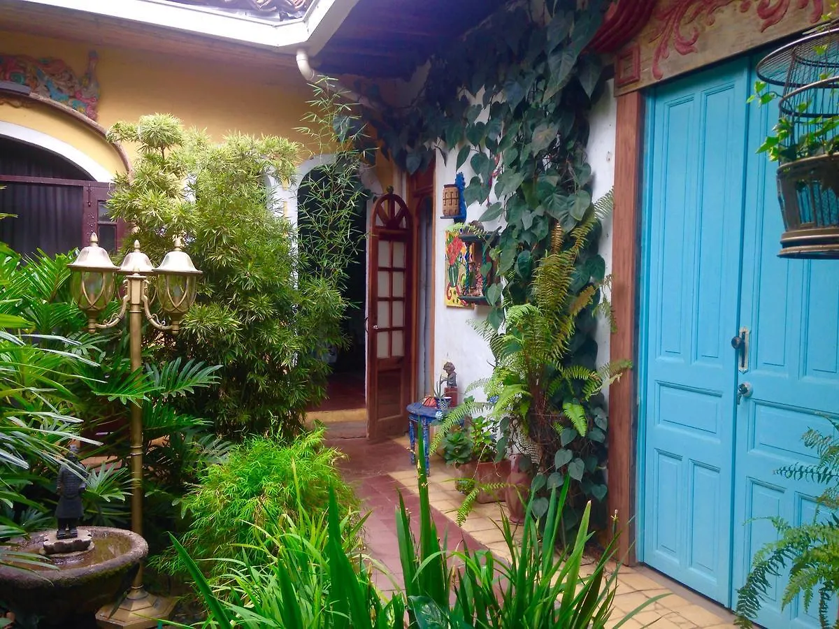 Casa Escondida Bed and Breakfast Cali