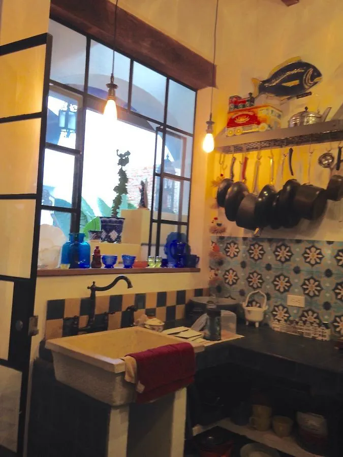 Casa Escondida Bed and Breakfast Cali