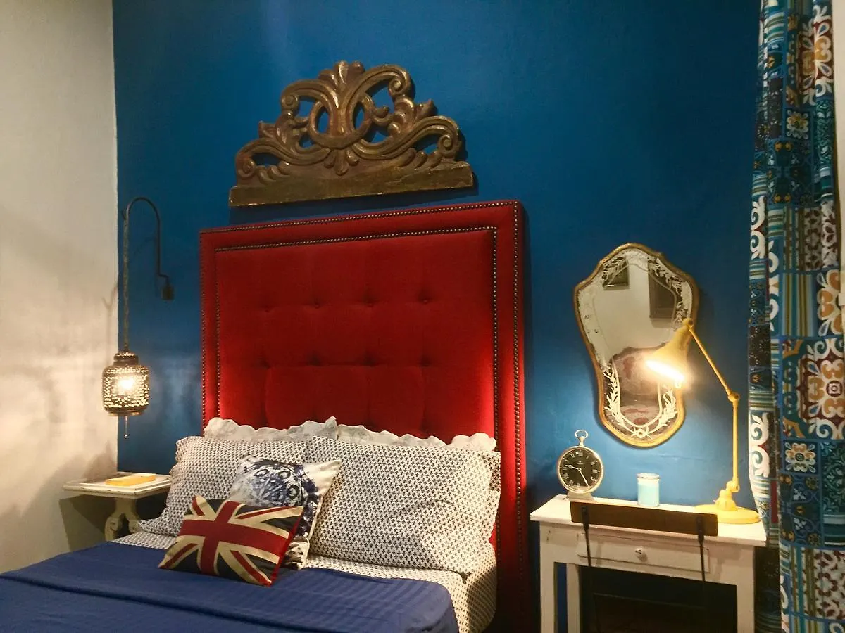 Casa Escondida Bed and Breakfast Cali